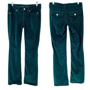 VICTORIA’S SECRET 〰️ Low-rise Green Corduroy Pants